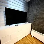 Center 3-setaliste 아파트 프리제도르
