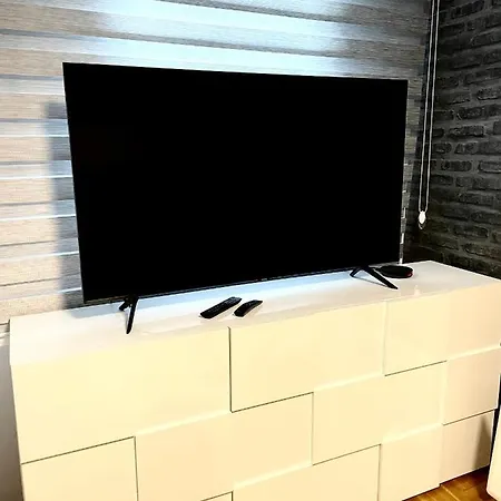 Center 3-setaliste Lägenhet *