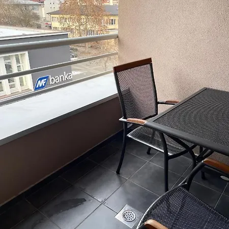 Center 3-setaliste